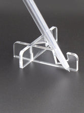 Lade das Bild in den Galerie-Viewer, 1x Grading Acryl Kartenständer für PSA BGS TCG Pokemon YuGIOh oder Sport Karten