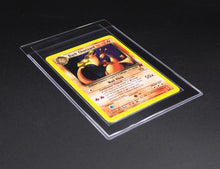 Lade das Bild in den Galerie-Viewer, Premium Card Saver - Semi - Rigid Card Holders Saver für Grading - TCG - Pokemon
