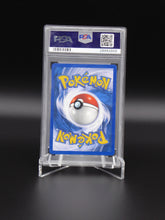 Lade das Bild in den Galerie-Viewer, Pokemon Gyarados Prerelease Team Rocket Holo 2000 PSA Grading Karte Wertung 9 englisch
